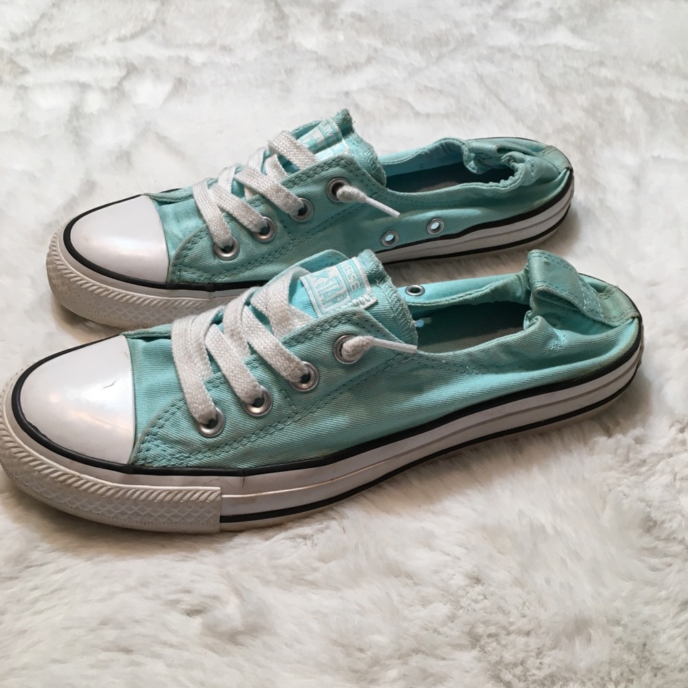 Converse sneakers size 8